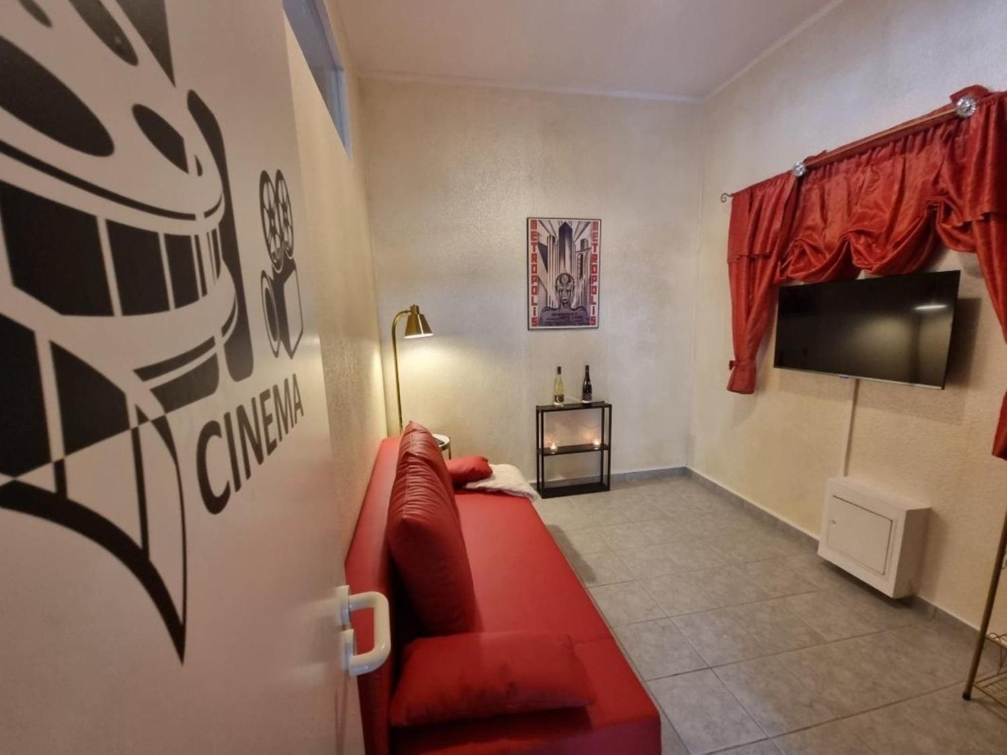 Retroversum Themen-Ferienwohnung Bad Oeynhausen Esterno foto