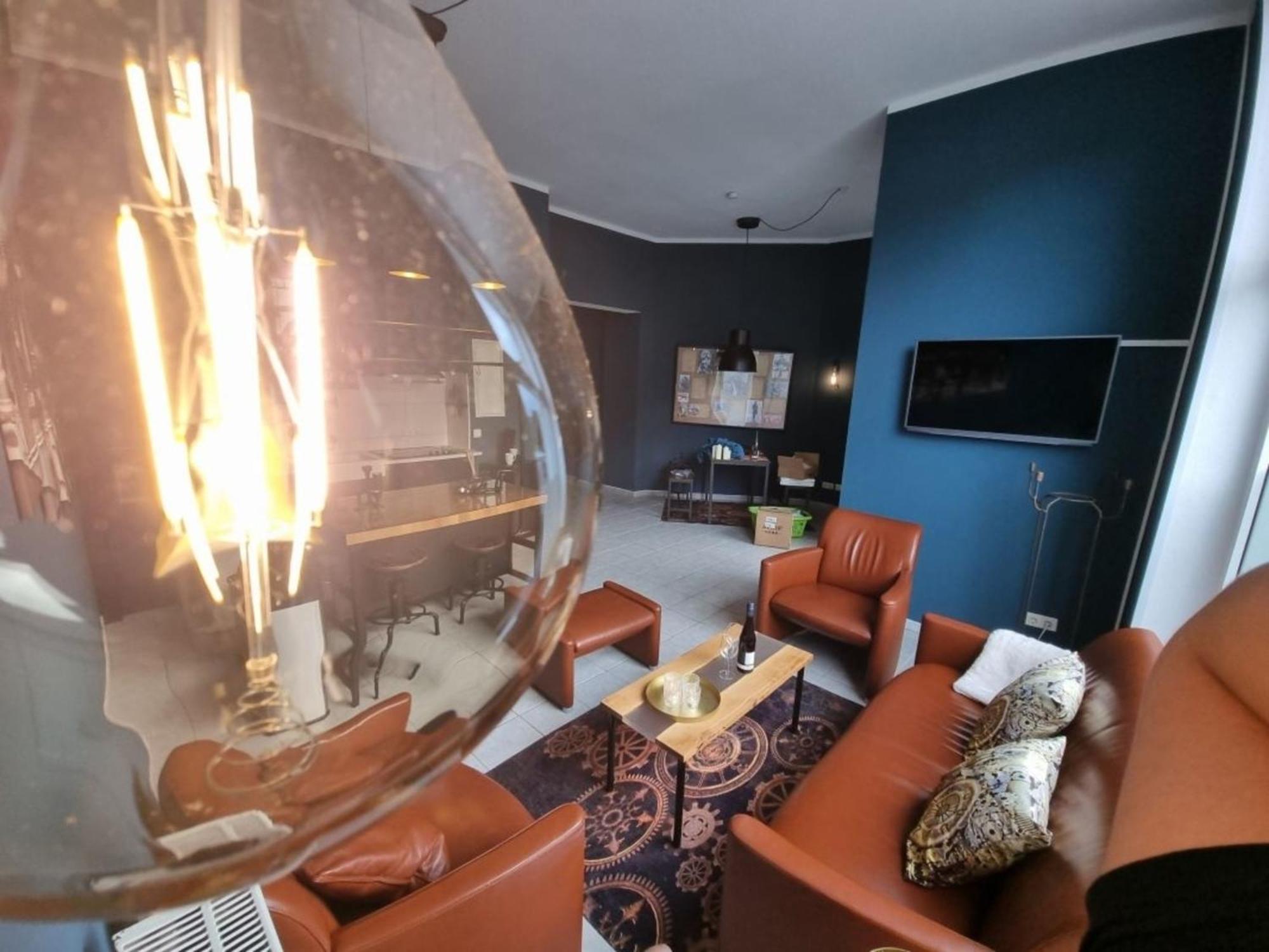 Retroversum Themen-Ferienwohnung Bad Oeynhausen Esterno foto